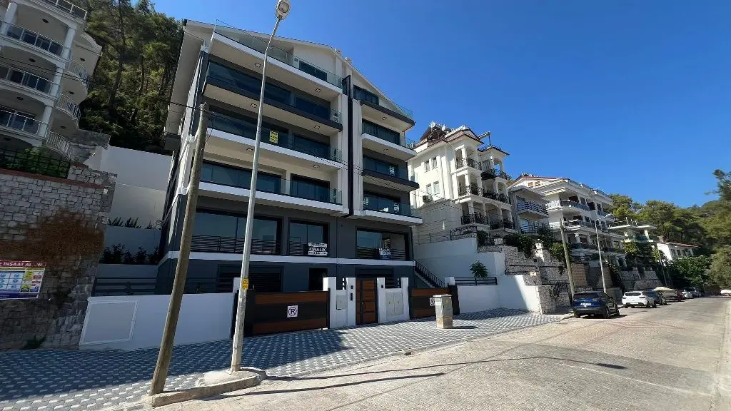 Real estate in Karagozler